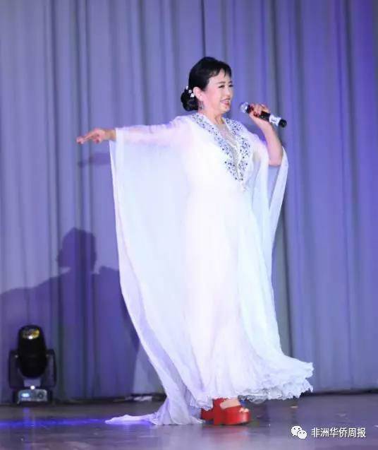 中国著名表演艺术家朱明瑛女士演唱非洲本土歌曲